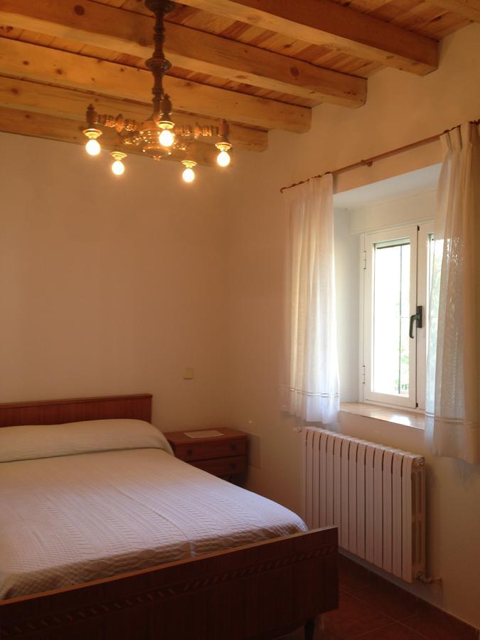 Apartamento Rural La Muralla De Pedraza Chavida Exterior foto