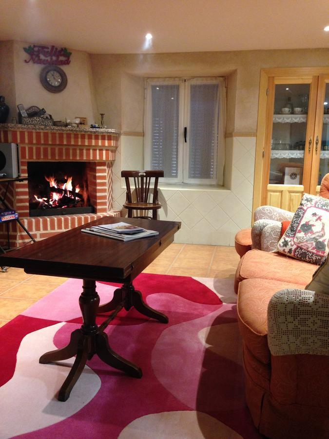 Apartamento Rural La Muralla De Pedraza Chavida Exterior foto
