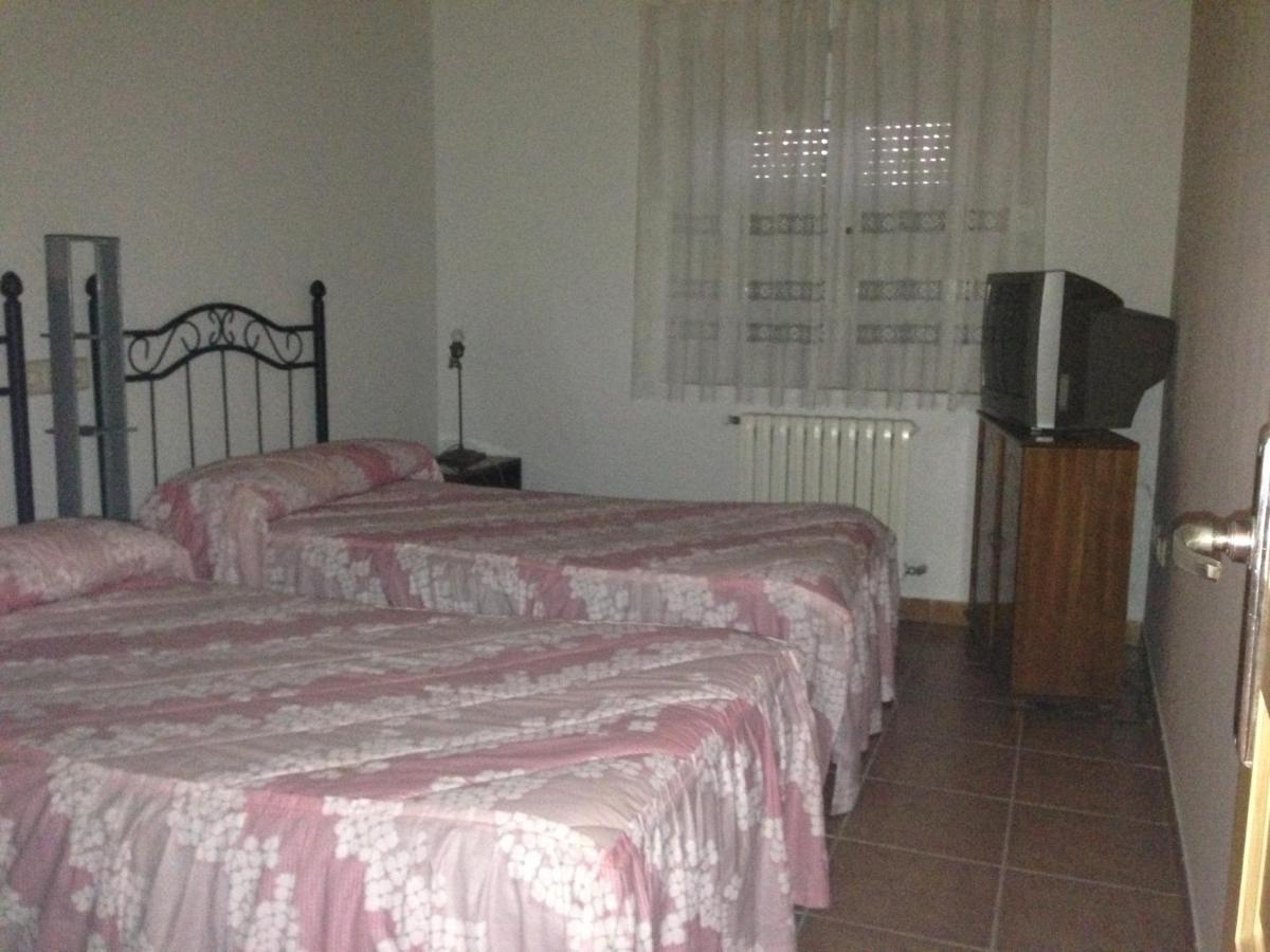 Apartamento Rural La Muralla De Pedraza Chavida Exterior foto
